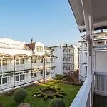 Strandvillen Binz - Ferienwohnung Mit 1 Schlafzimmer Und Balkon Ah-627
