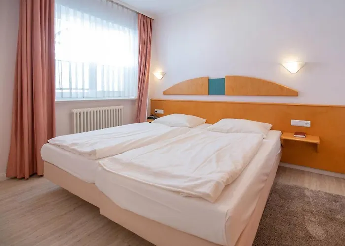 Strandvillen Binz - Ferienwohnung Mit 1 Schlafzimmer Und Balkon Ah-627